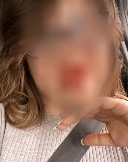 Amira, 38