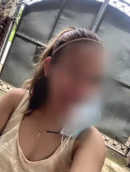 Christina, 37