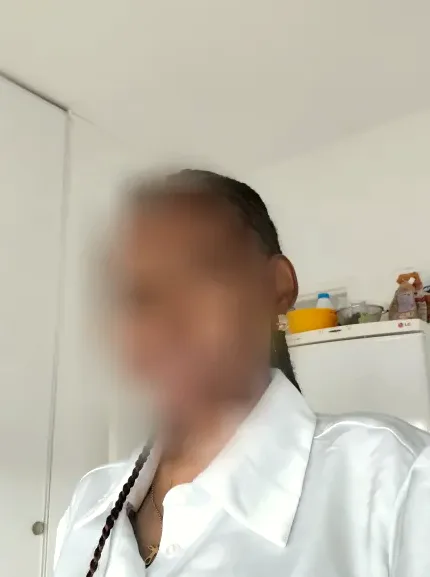 Frieda, 34