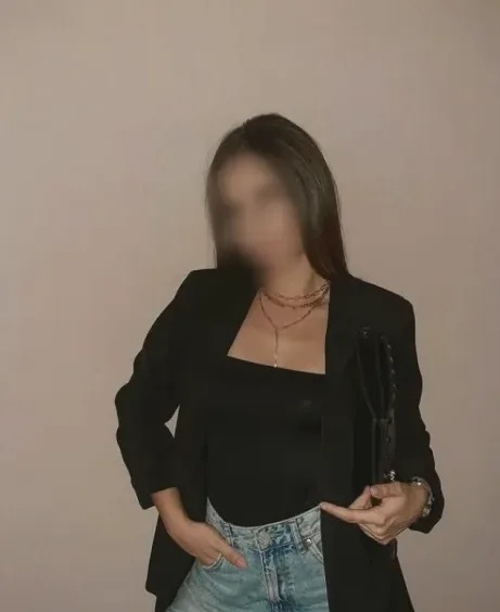 Jana, 35