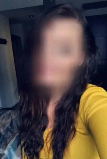 Leyla, 35
