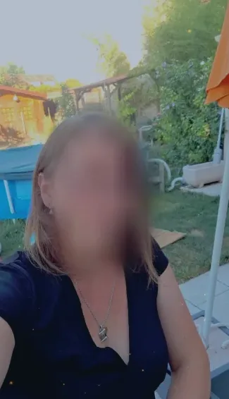 Ramona, 37