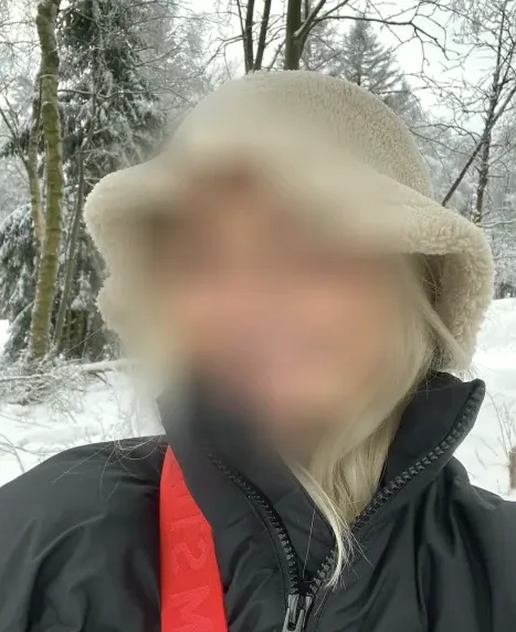 Vivien, 20